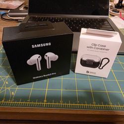 Samsung Galaxy Buds3 Pro Wireless Earbud Headphones - White New