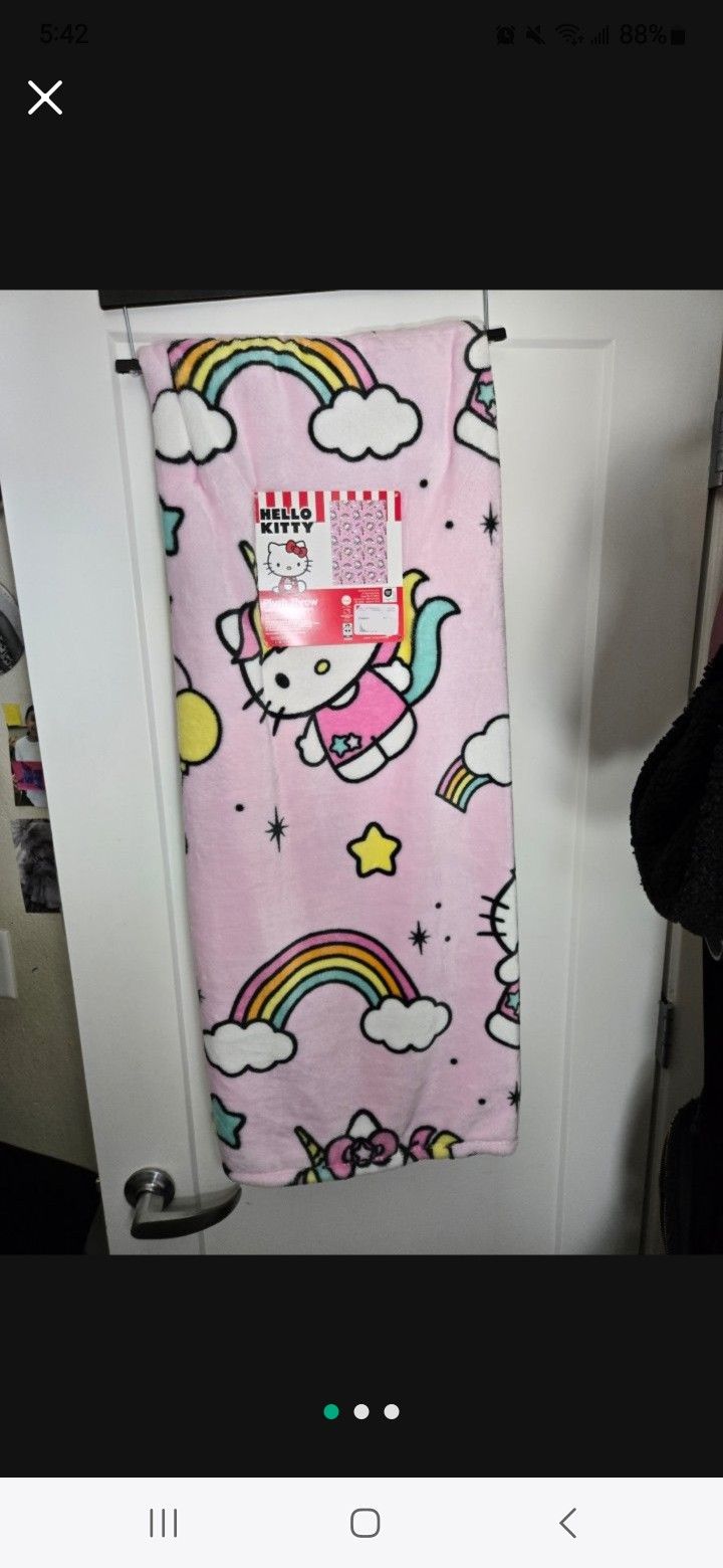 Hello Kitty Blanket