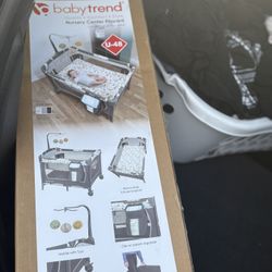 Pack N Play, Bassinet, Playard 