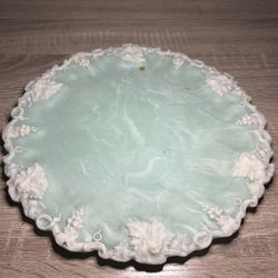 Green - Incolay Plate Raised Grape Vine Icing Edge Genuine Incolay Stone USA 11”W