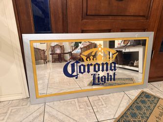 Corona Light Mirror