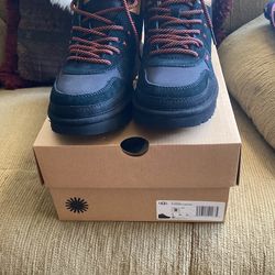 Ugg