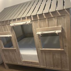 Restoration Hardware Full With Tempurpedic Mattress 