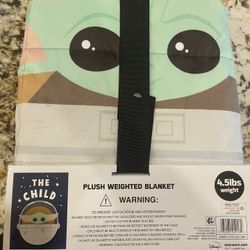 Star Wars Plush Weighted Blanket Featuring Baby Yoda, The Child