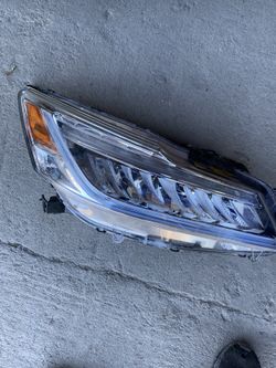 2016-2017 Honda Accord Headlight RH