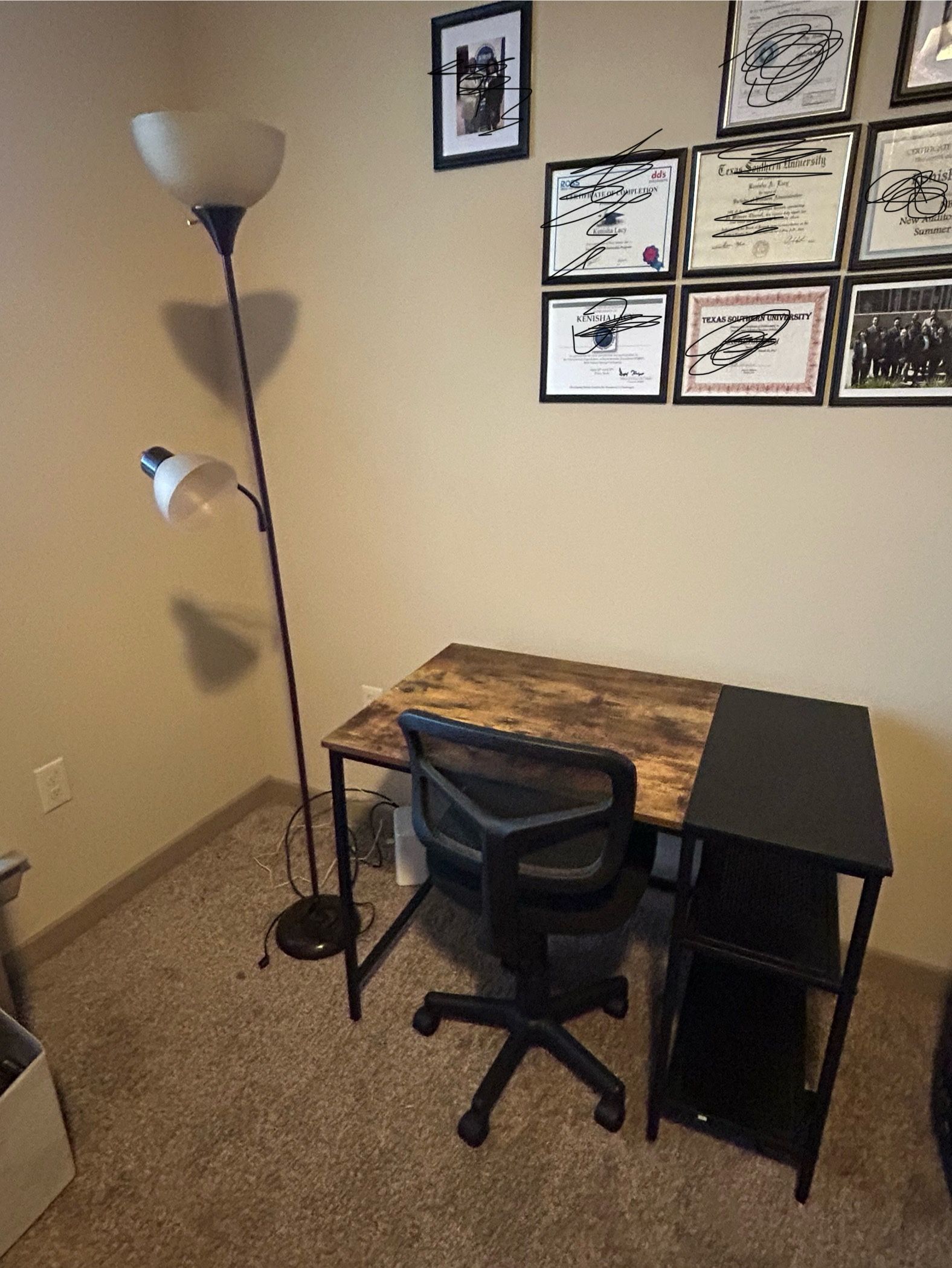 Office Desk /chair / Floor Lamp Bundle 