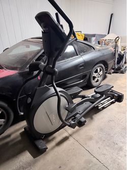 Elliptical lightly used