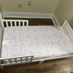 Toddler Bed 