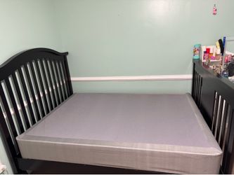 Bed full size - $25