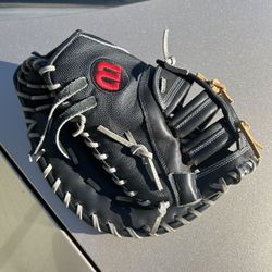  A2000 First Base Glove 