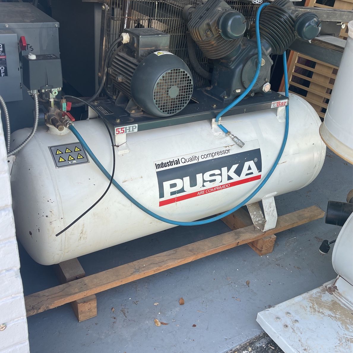Air Compressor Puska 5.5 Hp 10 Bar 