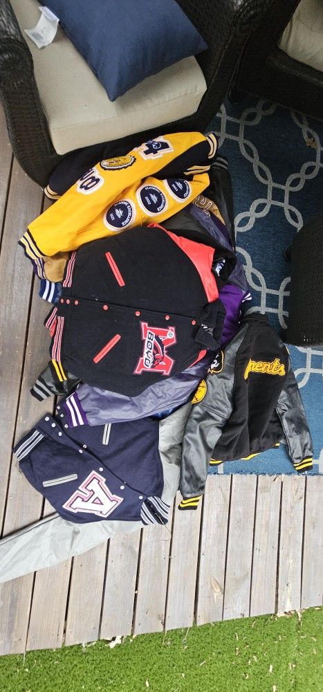12 letterman varsity jackets asking 200 for all of them. Open to trades
Pick up is in Allen