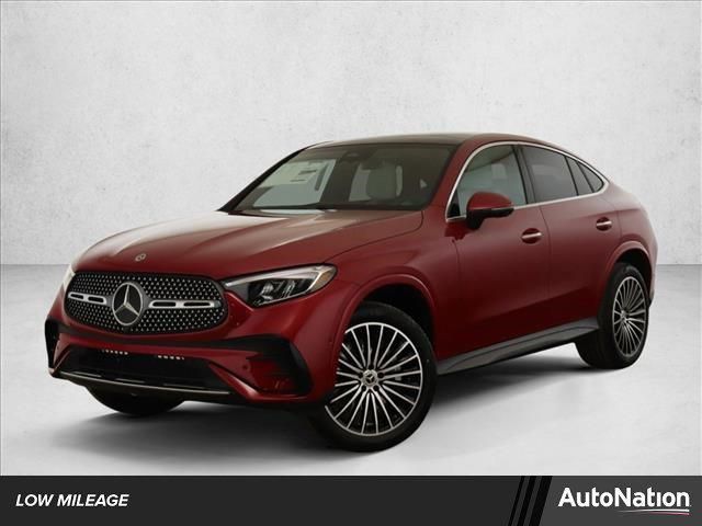 2025 Mercedes-Benz GLC 300
