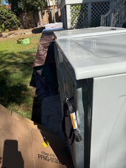 Set of Whirlpool washer & Gas Dryer