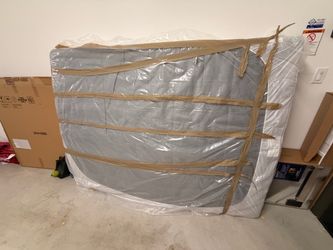 Great condition Vesteroy queen mattress from IKEA