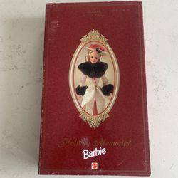 VINTAGE 1995 Hallmark Holiday Barbie 