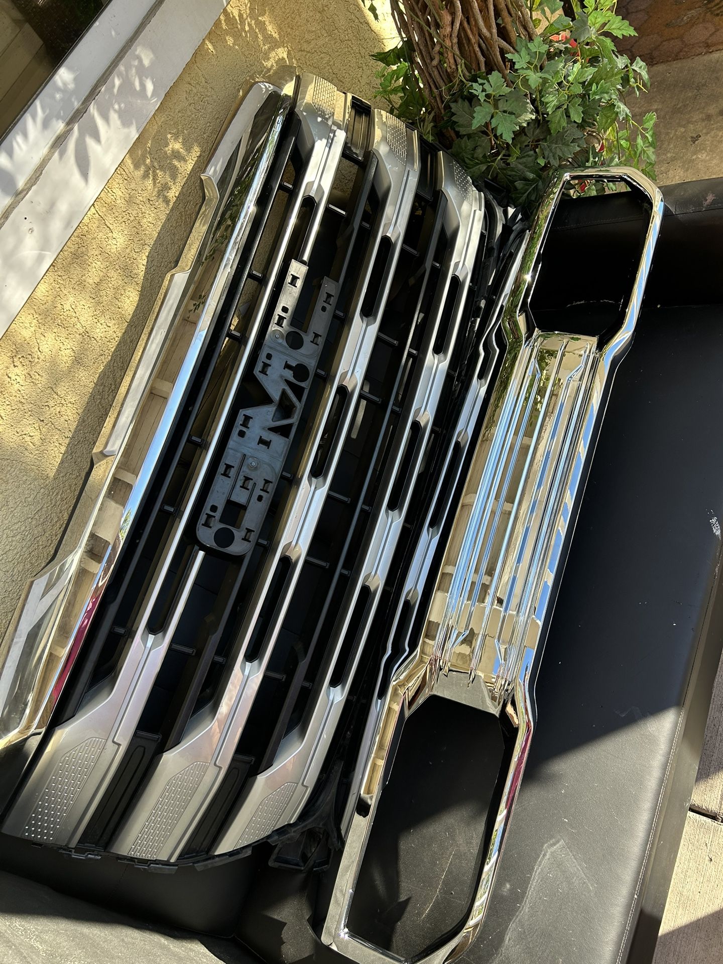 Factory GMC Sierra Grille/Lower Open Skid Plate Valance 