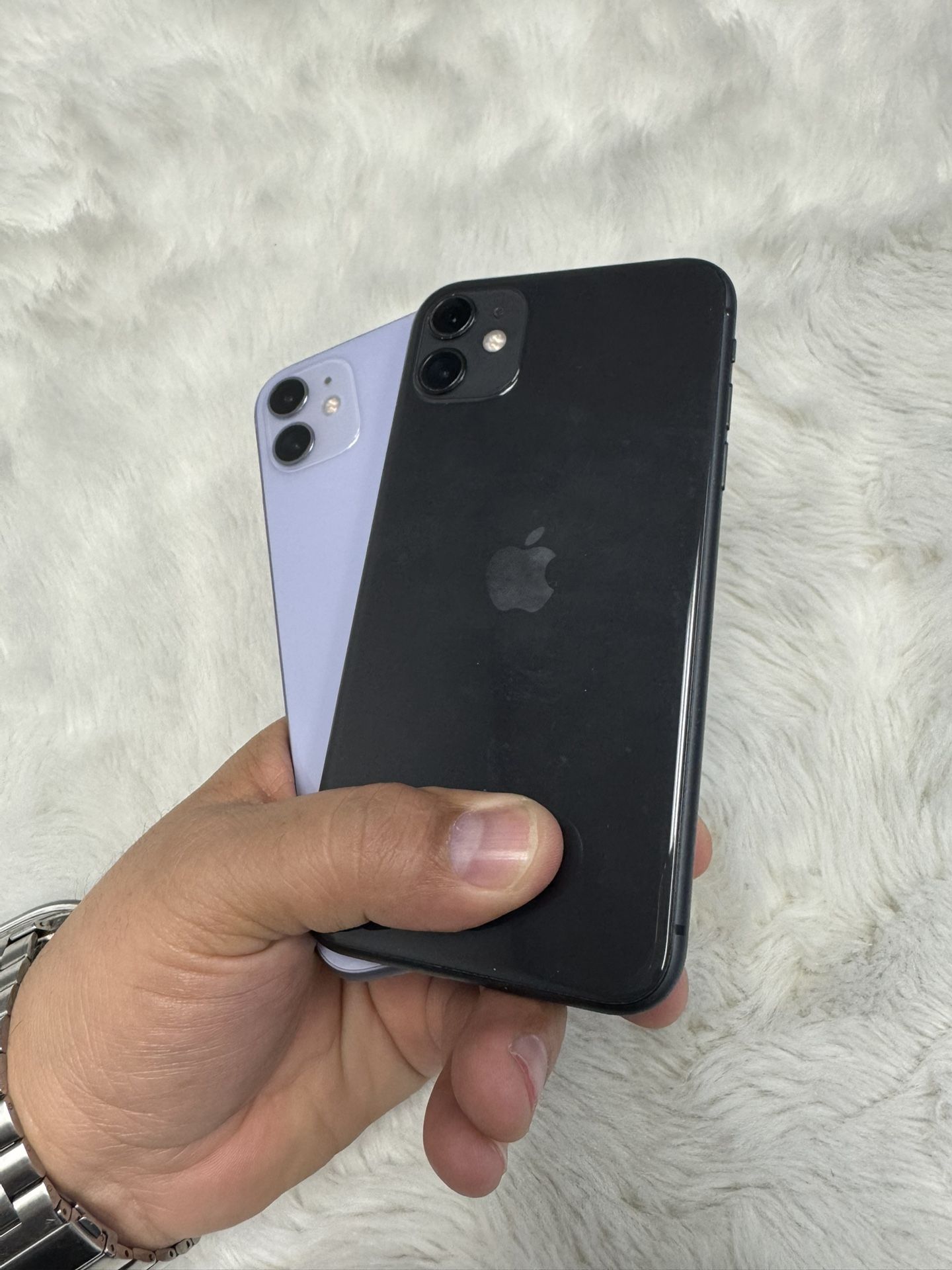 Apple iPhone 11 64GB Unlocked $225