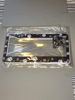 Paw Print License Plate Cover