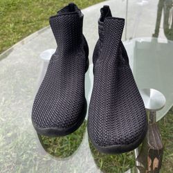 Sketcher Boots Size 8