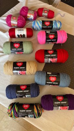 🧶 800 SKEINS OF RED HEART YARN – Bulk Deal – Many Colors Available!