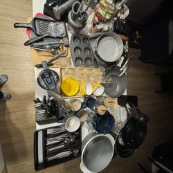 Kitchenware Set – Dishes & Utensils in Good Condition