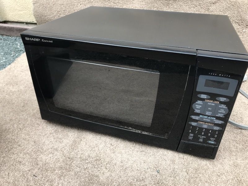 Microwave- Sharp Carousel 1200W