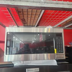 Final Sale Cafe Countertop Microwave 1.5 Cu Ft With Convection