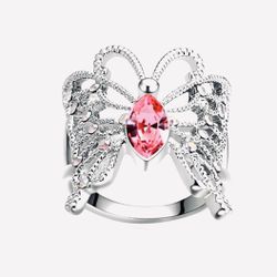 *SALE* Dazzling Coral / Pink Butterfly Ring with Crystal Accents Size 6 *See My Other 800 Items*