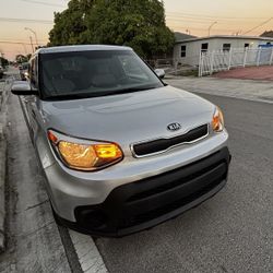 2017 KIA Soul