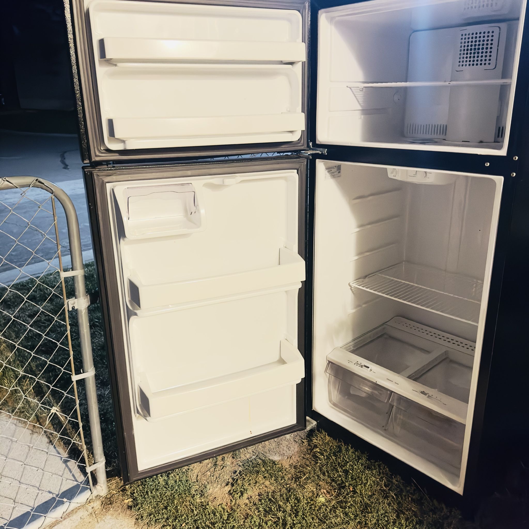 Refrigerator For Sale! for Sale in Salt Lake City, UT OfferUp