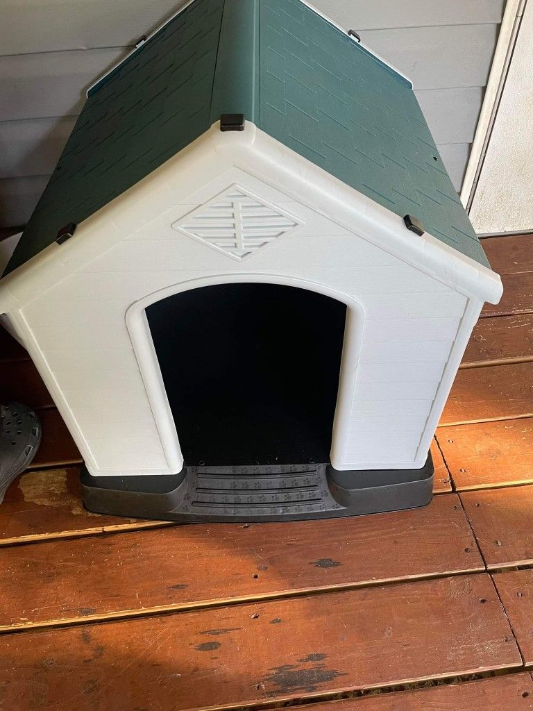 Dog House