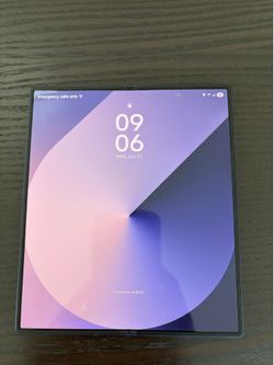 Samsung Galaxy Z Fold 6 Unlocked – Like New