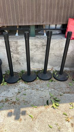 4 Security Poles