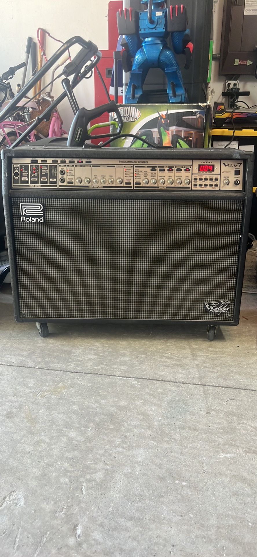 Roland VGA-7 Amplifier