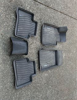 Rubber Floor Mats For GLC 2022