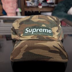 Supreme 2001 Woodland Camo Hat