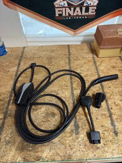 Tesla Gen 2 Mobile Connector Charger + Adapters
