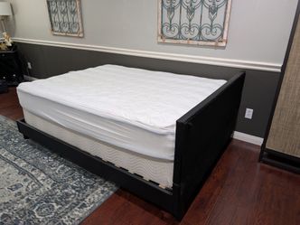Full size bed - everything included