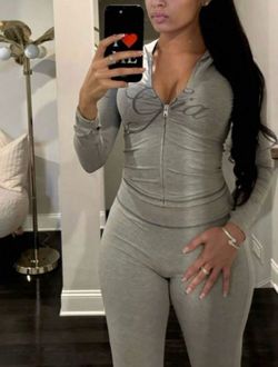 Women’s 2 Piece ‘ I Am Gia ‘ Set (Gray)