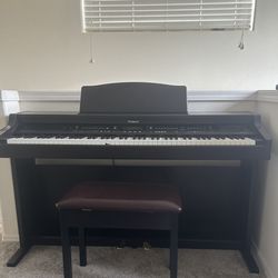 Roland KR-Digital Intelligent Piano