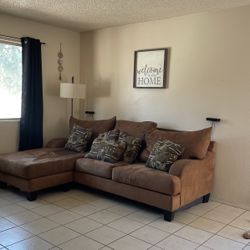 Brown sofa With chaise