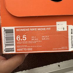 Womens Nike 6.5