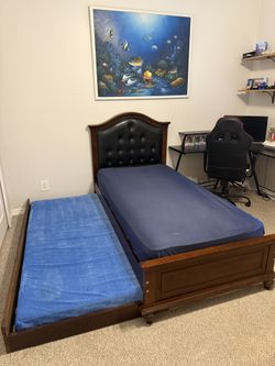 Twin Trundle Bed - Second Bed Pulls Out From Bottom Drawer