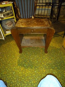 Magazine End Table, Vintage