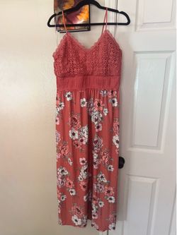 Teen/ Women's Dress Size XL (15-17)