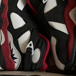 Jordan retro 8 size 13.5c