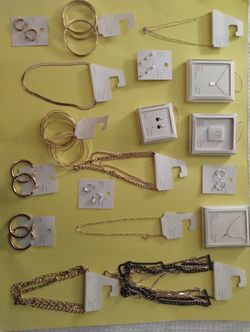Jewelry (18 Pieces) A New Day Brand