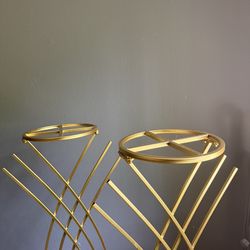 Wedding Flower Gold Pedestals (2)