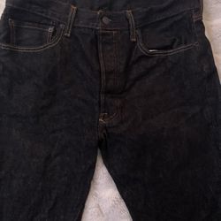 501 Black Levi Jeans